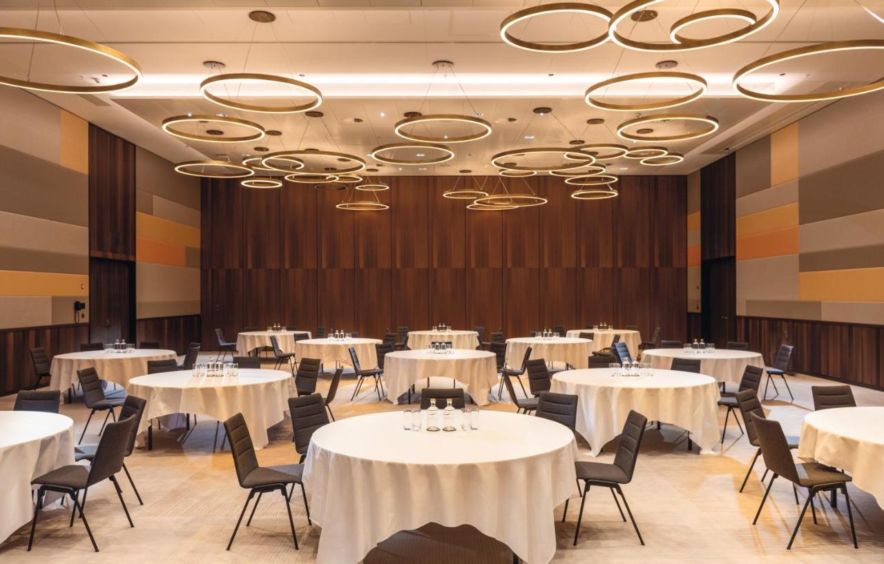 Moevenpick Hotel 4*